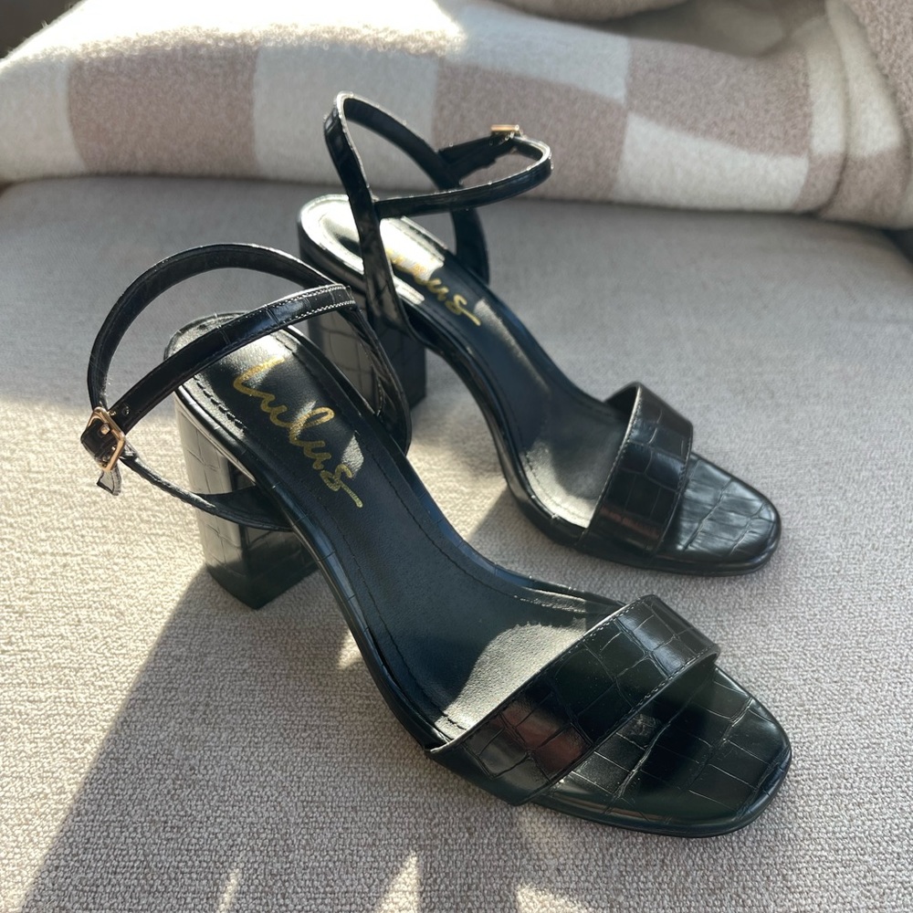 Black block heels